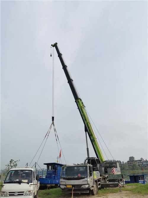 武宣县桥梁建设吊装案例