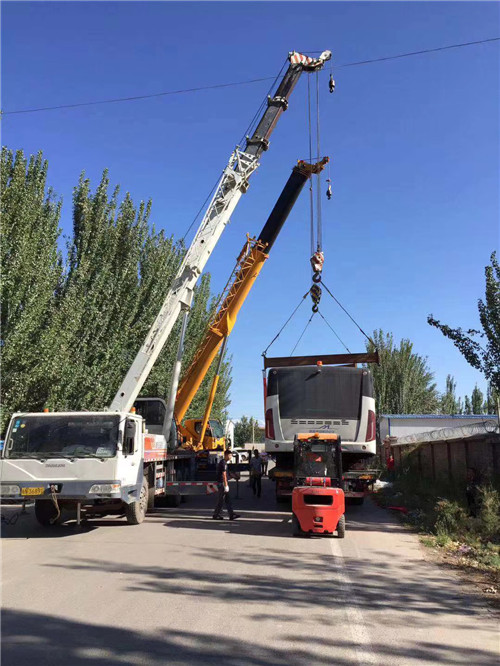 武宣县港口集装箱搬运案例